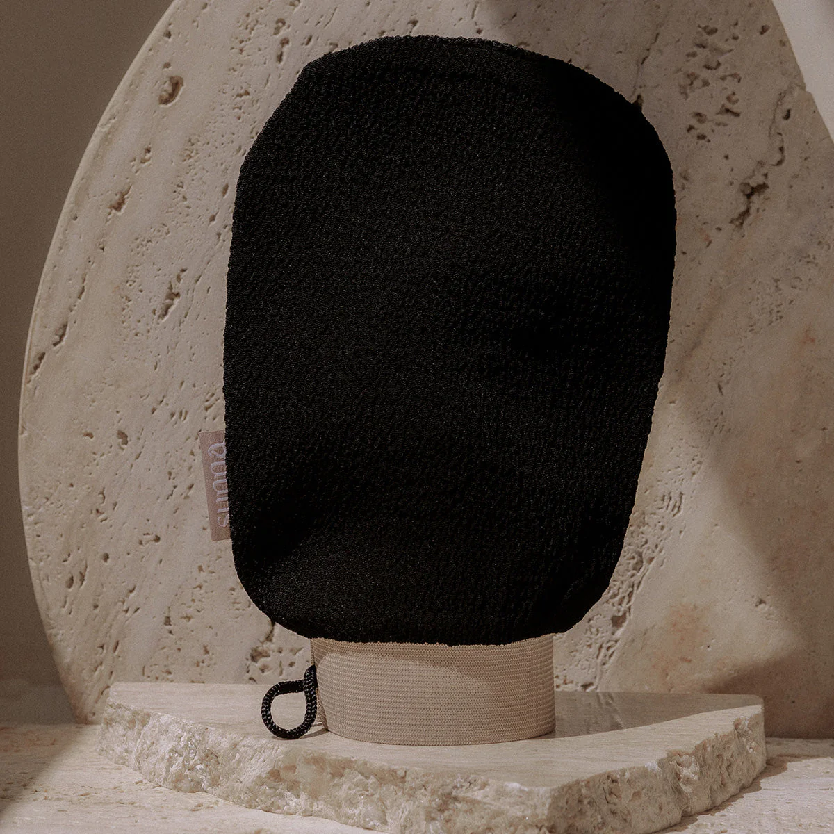 Deep Exfoliating Mitt - Image 2