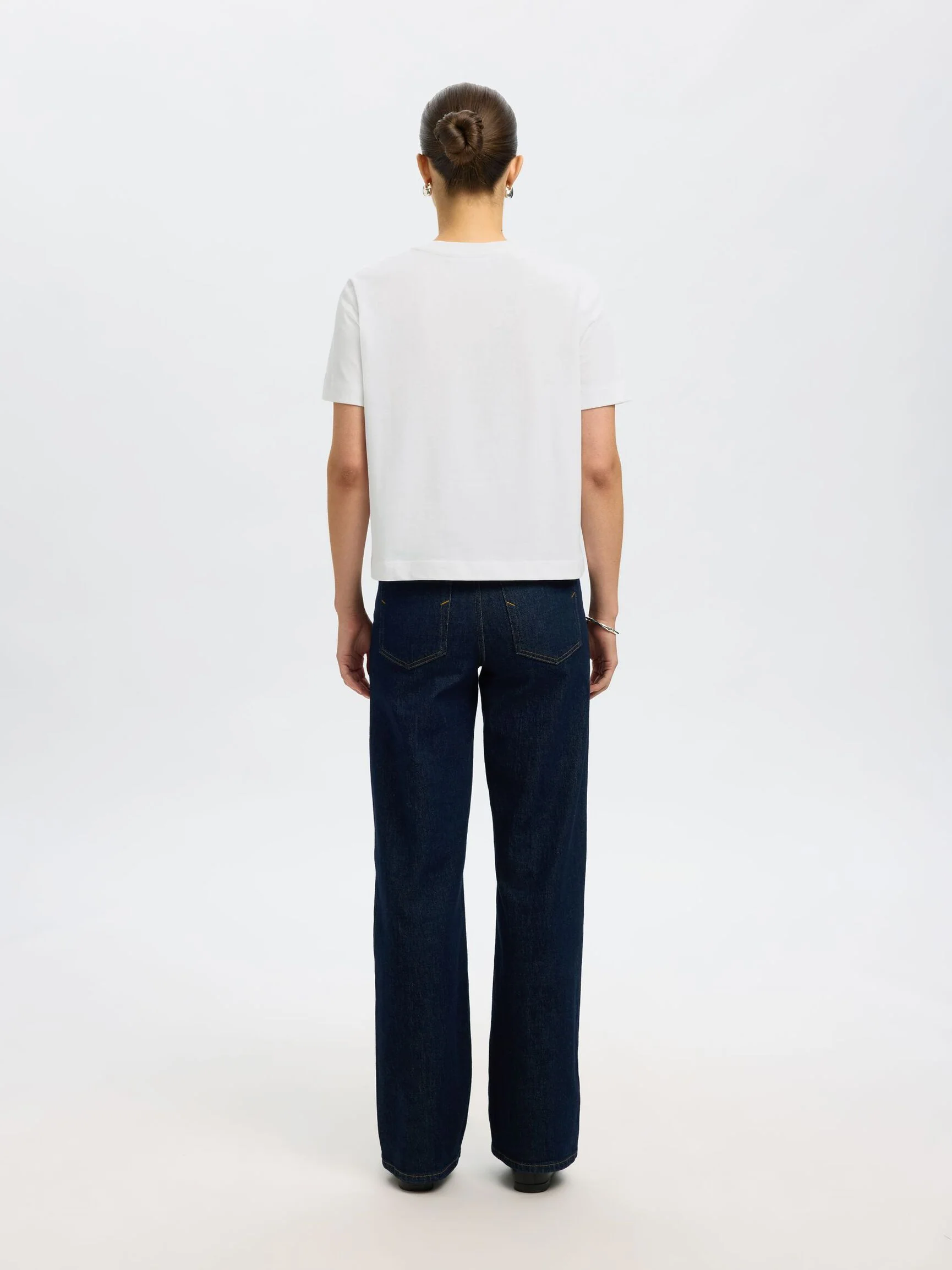 Essential SS Boxy Tee - Image 6