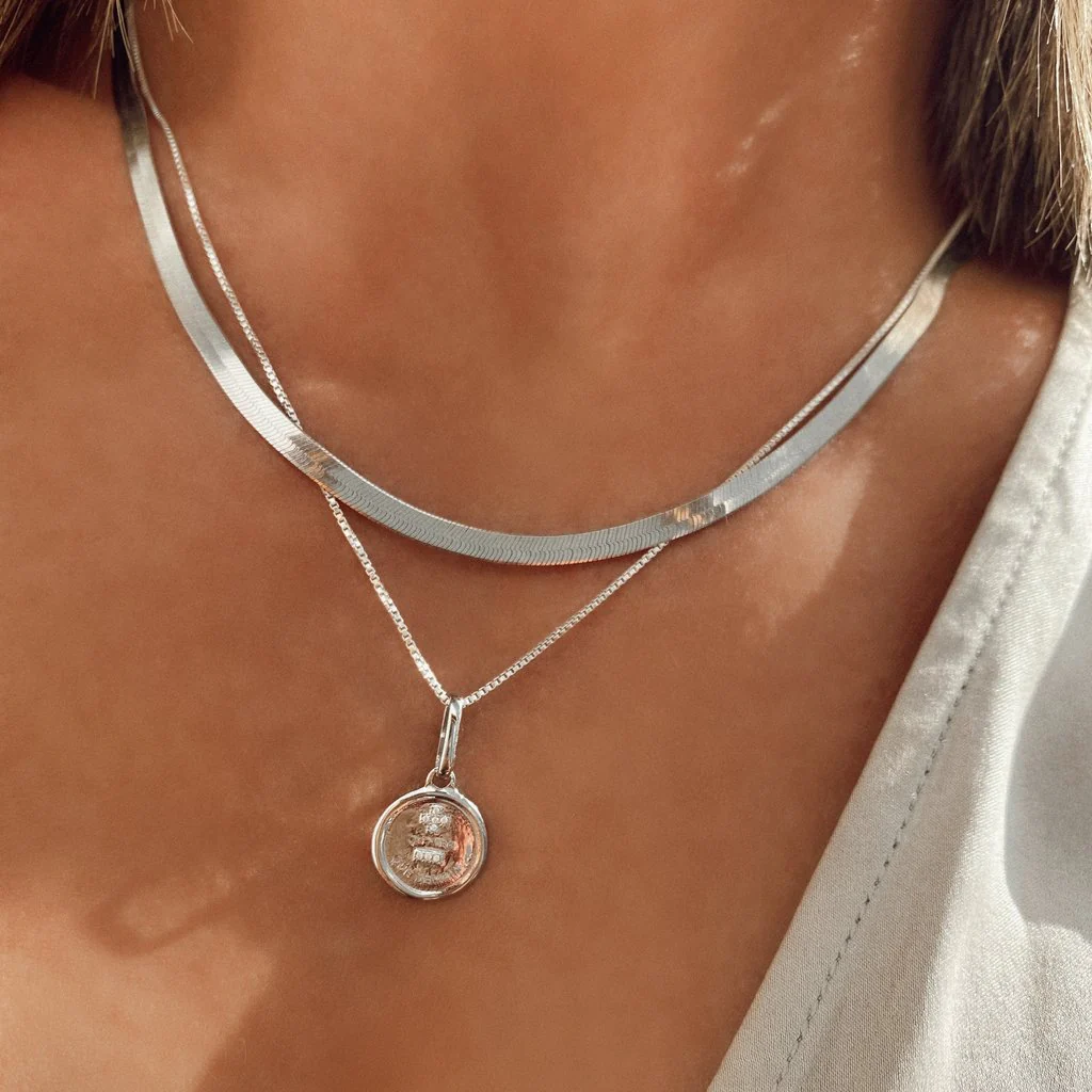 Love Token Necklace - Round, Silver - Image 4